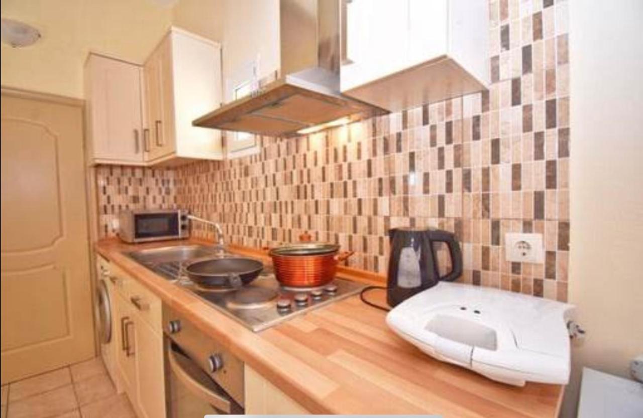 River House Apartment